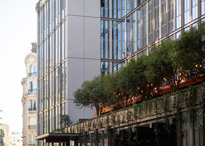 Brach Paris